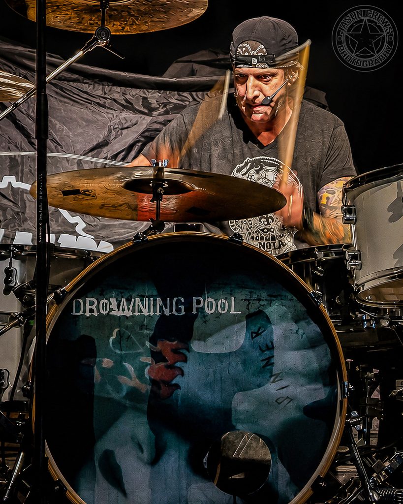 DROWNING POOL