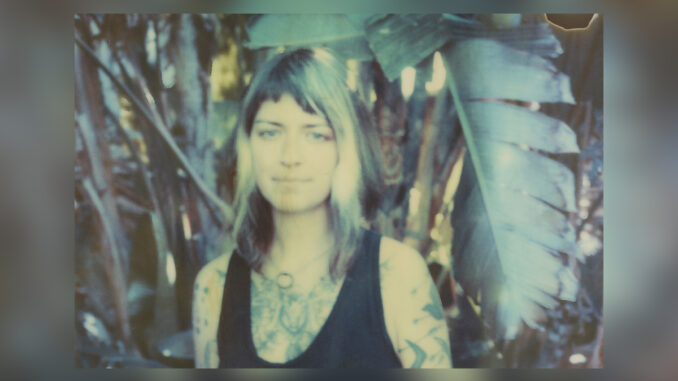 THE HUNTRESS AND HOLDER OF HANDS Promo Pic - Cover Photo THE HUNTRESS AND HOLDER OF HANDS Promo Pic - Cover Photo