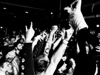 DAUGHTERS Live Photo - Cover Photo