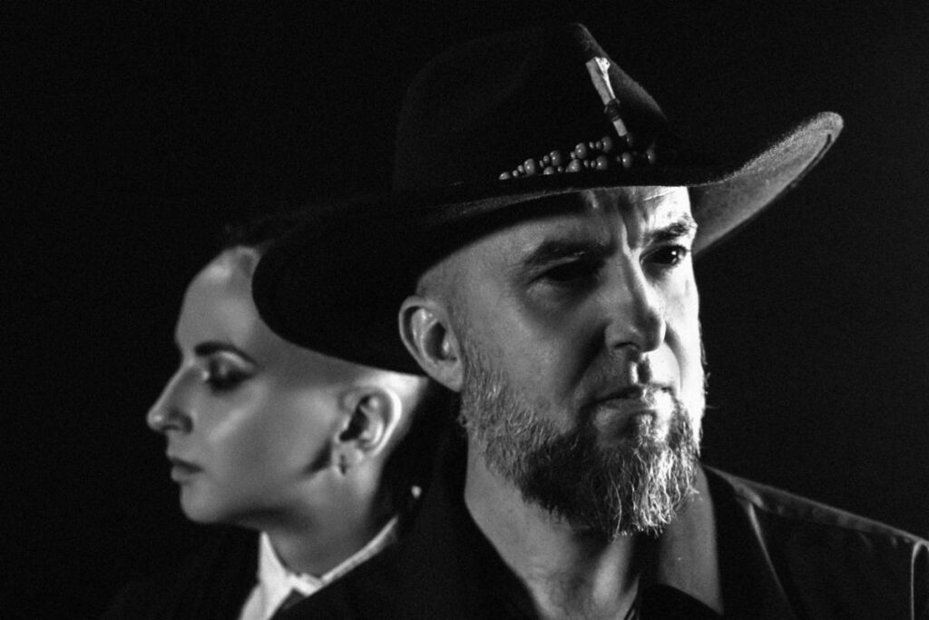 Dark Folk Duo NYTT LAND Reveals Western-Inspired Version of âSong of U-Graâ & Official Music Video