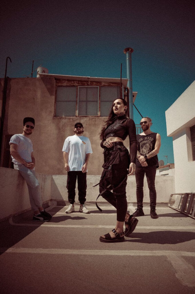 Ukrainian Metal Juggernauts JINJER To Begin 2022 U.S. Tour This Month