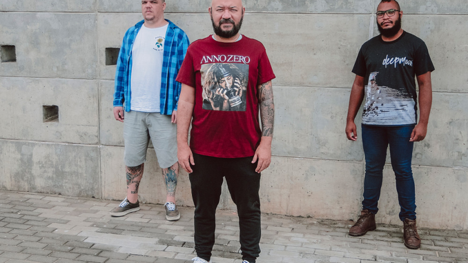 Instrumental Power-Trio, Autoclismo, drops the heavy track "Deep dive"