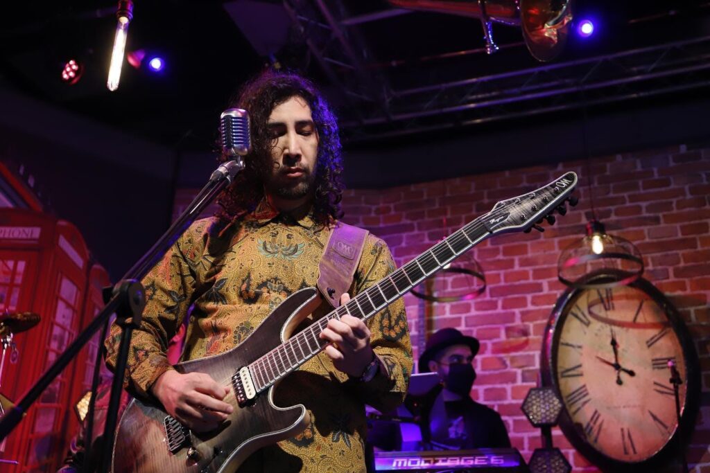Ehsan Imani Takes A Stand With Iranian Protesters Through New EP âThe Flames Withinâ