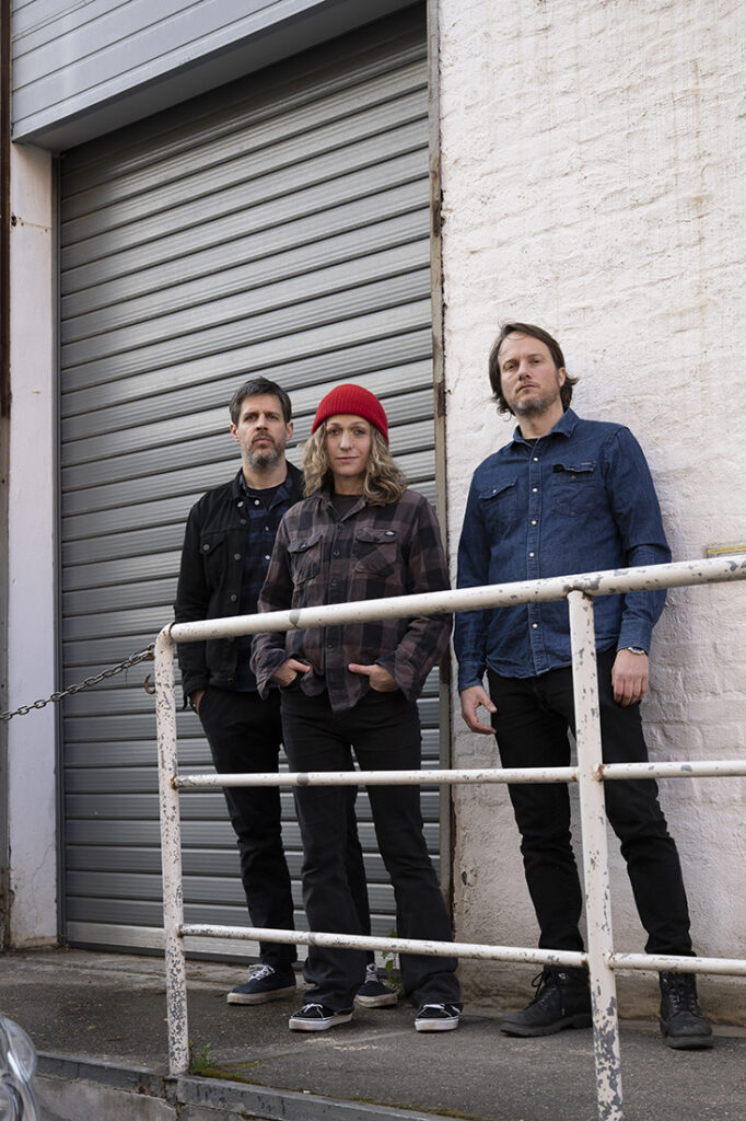 THE MOTH: German Doom/Sludge Metal Trio Signs To Exile On Mainstream; LP Due This Fall