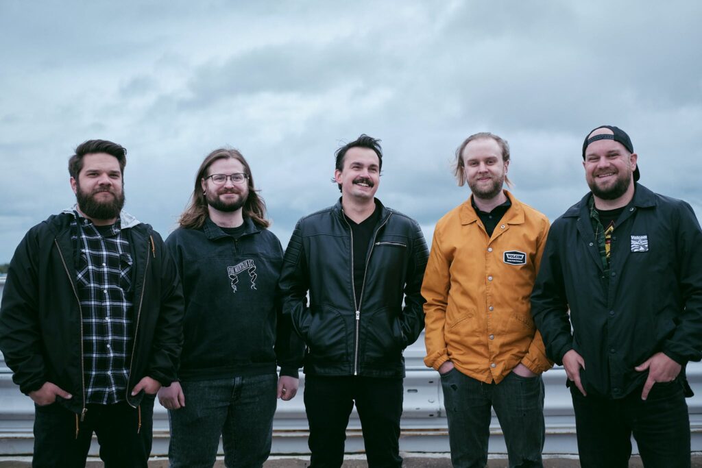 DEVOLVER Takes A New Look At Melodic Death Metal With Single âJewels of the Mawâ