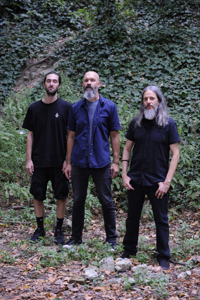 UFOMAMMUT: BrooklynVegan Premieres Engulfing “Vibrhate” Video From Italian Psychedelic Metal Trio; Crookhead EP Nears Halloween Release On Supernatural Cat Records