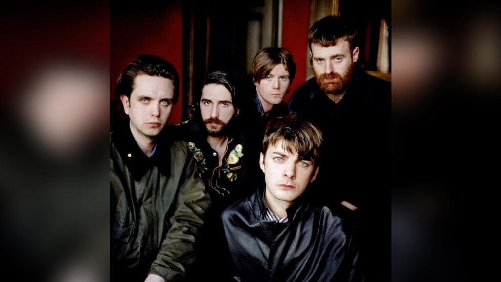 FONTAINES D.C. Promo Pic (1) - COVER PHOTO