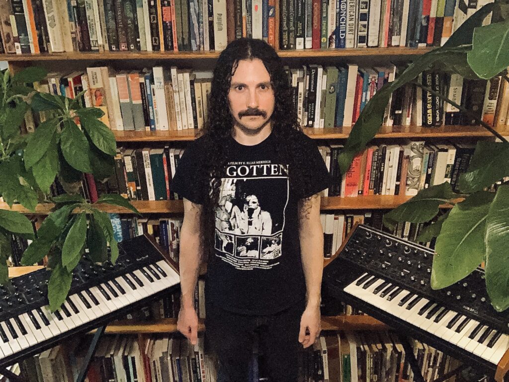 JE EST UN AUTRE: Dark Ambient Project Led By Bell Witchâs Dylan Desmond To Release Flatworm Mysticism; New Track Streaming + Preorders Available
