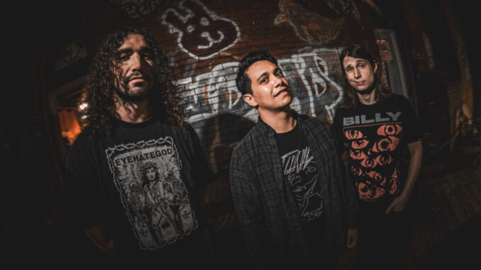 MIRACLE BLOOD: Boston Noise Rock/Punk Trio Joins Nefarious Industries; New “Lobotomizer” Single/Video Posted + Reissue Of Melter Debut LP Posted