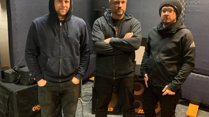 DESOLAT: Vienna, Austria-Based Noise Rock To Release Dan SwanÃ¶-Mastered Get Sick And Let Me Watch You Die LP On Reptilian Records June 14th; “(Gin) Tonic Youth” Streaming + Preorders Posted