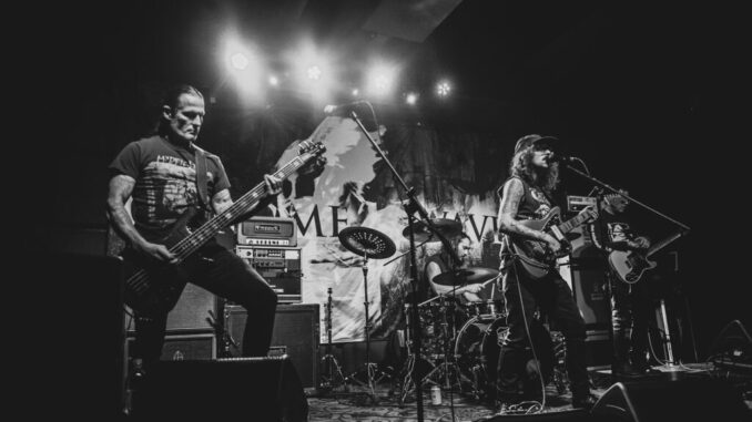 CHROME WAVES: Post-Black Metal/Shoegaze Group Releases First Live Album, Lost Horizon â Live 1/5/2024, Out Today On Disorder Recordings CHROME WAVES: Post-Black Metal/Shoegaze Group Releases First Live Album, Lost Horizon â Live 1/5/2024, Out Today On Disorder Recordings