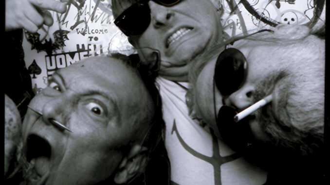 DEADFORM: Sludge Metal/Crust Punk Trio Featuring Former Members Of Laudanum, Stormcrow, And Dystopia To Release Entrenched In Hell Debut On October 25th Via Tankcrimes; New Single Now Playing + Preorders Available