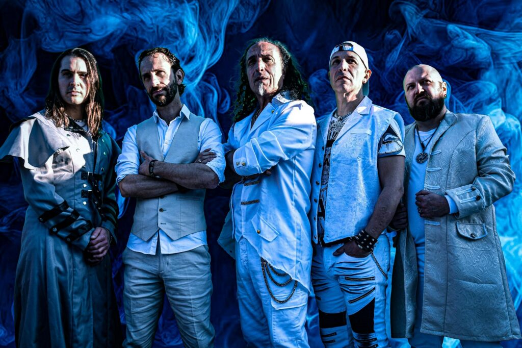 Rockshots Records – Out Now! France’s KINGCROWN’s New Album “Nova Atlantis” + New Music Video âUtopia Metropolisâ