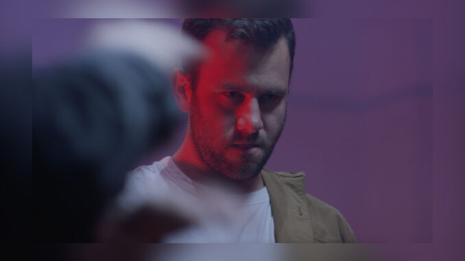 KRONOWSKI 'Do I Need A Reason' Music Video - COVER PHOTO
