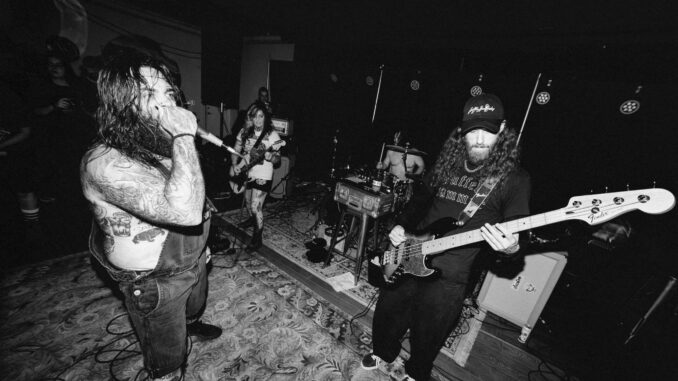 SCARE: No Clean Singing Premieres “Crowned In Yellow” Single By QuÃ©bec Hardcore/Sludge Band; Second LP, In The End, Was It Worth It?, Nears February 21st Release
