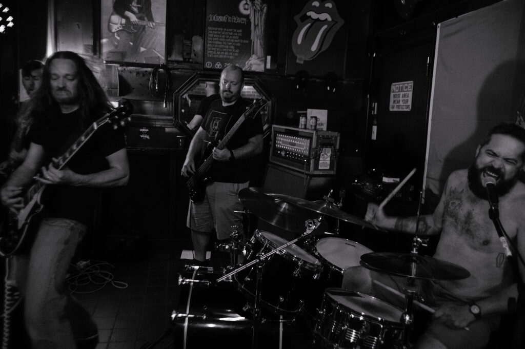 CLAMFIGHT: New Jersey Sludge/Doom Metal Quartet Prepares To Release Eponymous Fourth LP On May 16th; âThe Oarâ Streaming + Preorders Posted