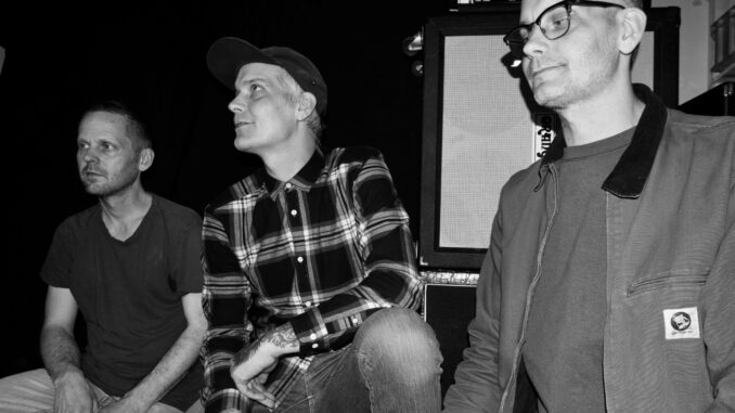 BACON WAGON: Everything Is Noise Streams Trauma Cake, The Debut Album From Swedish Noise Rock Trio; Record Sees Release This Week On Reptilian Records