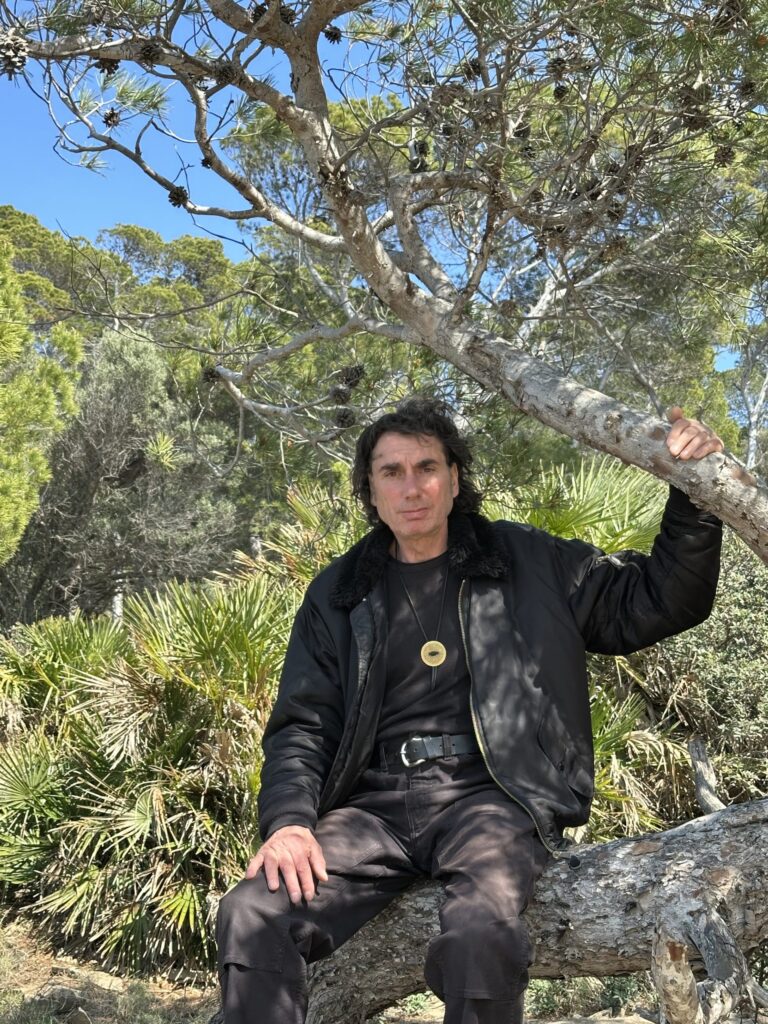 CASPAR BRÃTZMANN MASSAKER: New Album From German Experimental Guitarist/Vocalist, it’s a love song, Out Today Via Exile On Mainstream Records And Corbett vs. Dempsey