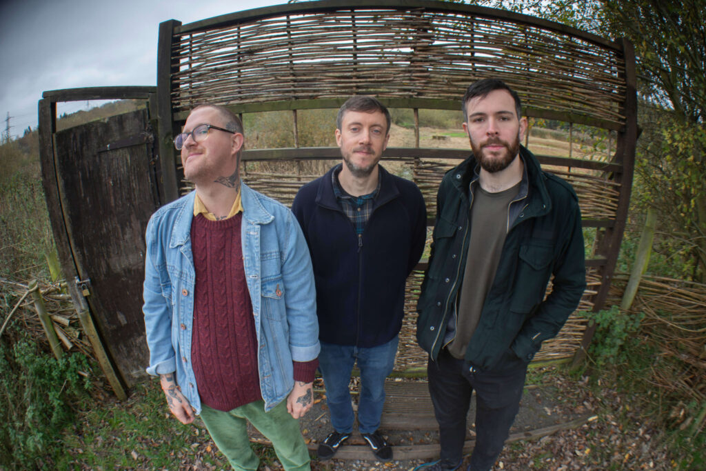 IRK: English Experimental/Noise Rock Band To Release Second LP, The Seeing House, Through Nefarious Industries On September 26th; “Toothache In Prison” Video/Single Playing + Preorders Posted