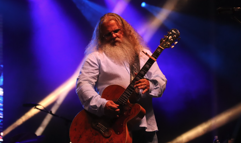 Jamey Johnson Talks Future Plans in Music, Love for Zach Top
