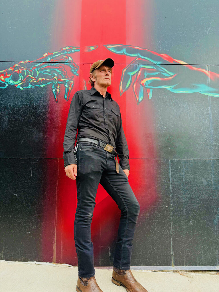 TODAY IS THE DAY: Fourteenth LP From Psychedelic Metal/Noise Rock Icons, Never Give In, Out Today Worldwide On SuperNova Records + Tour With Primitive Man Nears
