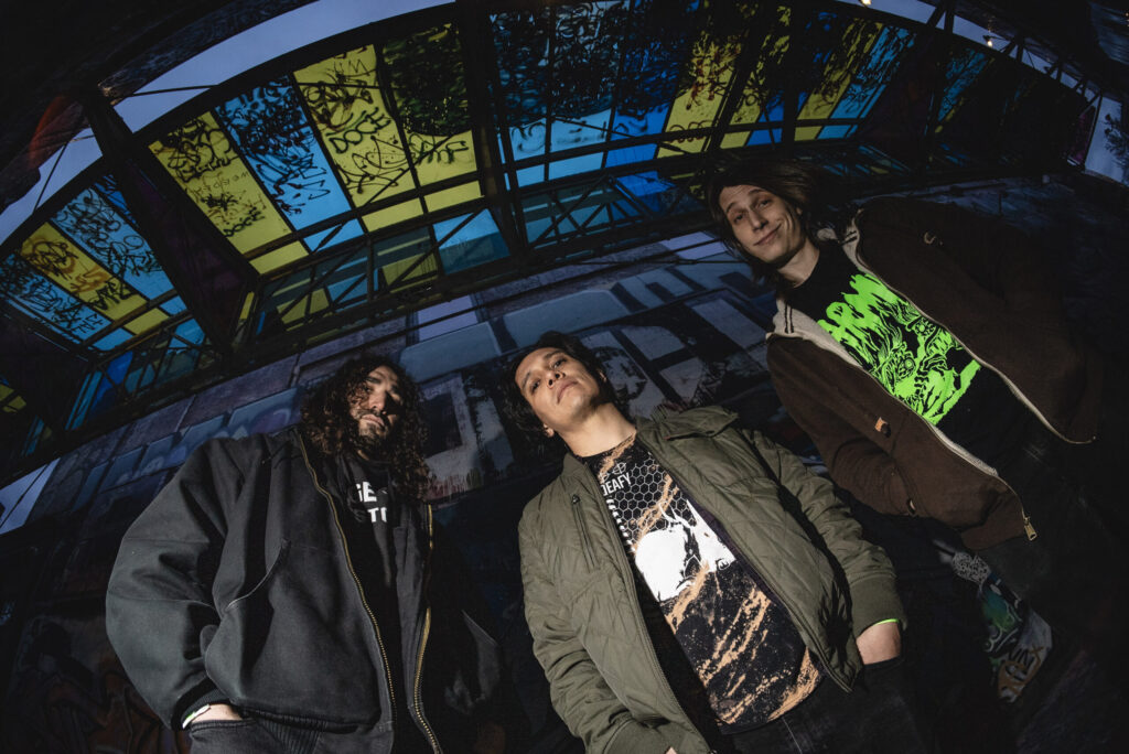 MIRACLE BLOOD: Boston Punk/Noise Rock Trio Releases New Live EP/Video, Live At New Alliance Audio, Now Playing