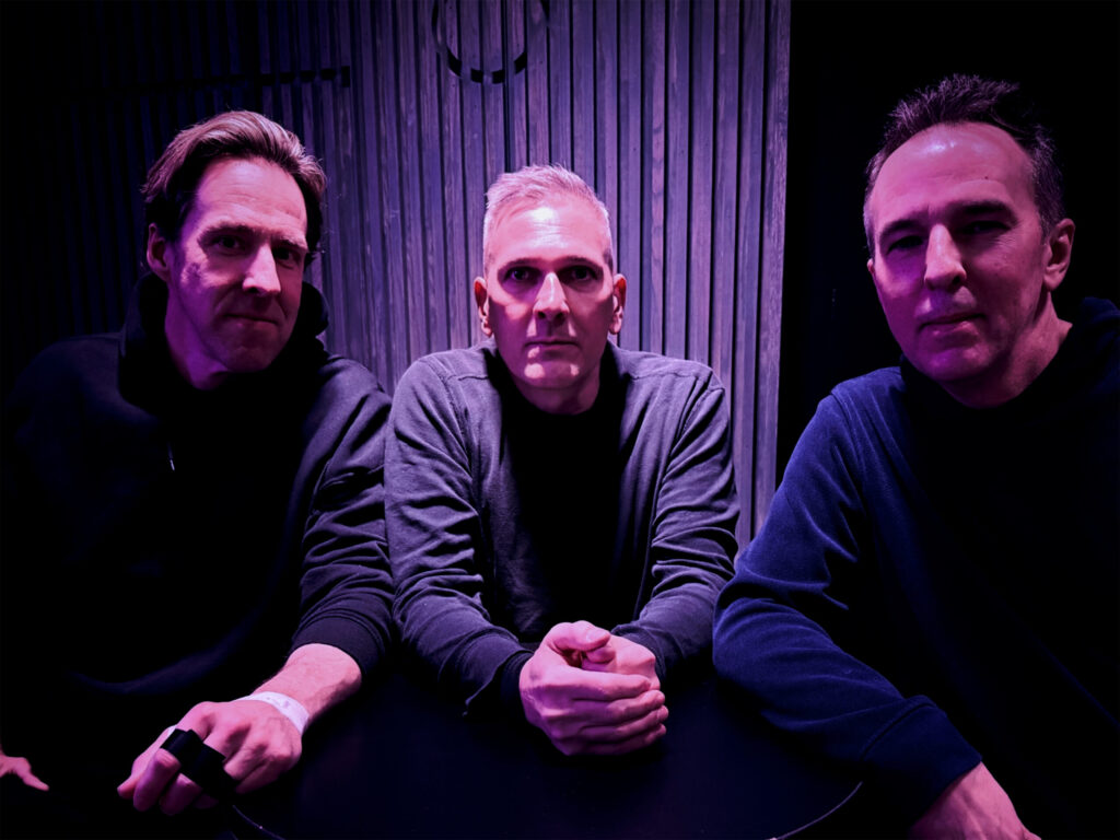 AZIOLA CRY: The ProgSpace Hosts Exclusive Stream Of Dysphoria Ritual, The Fourth Album By Chicago Instrumental Progressive Trio; Record To Be Released This Friday On 7D Media