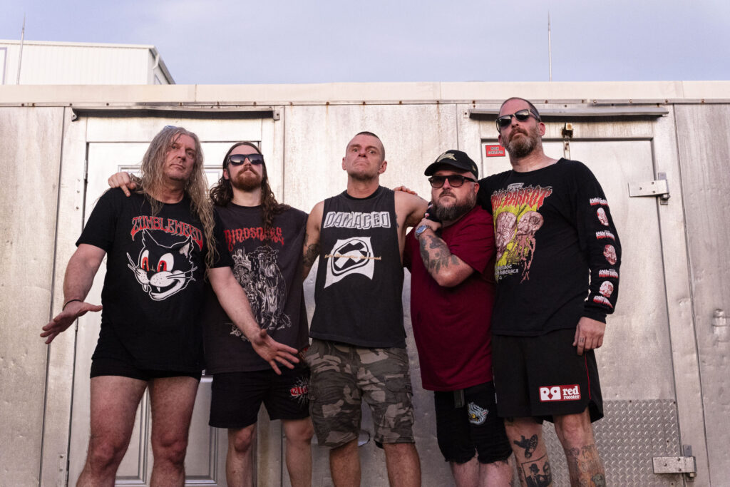 KING PARROT: Metal Injection Premieres “It’s A Rort” Video; US Tour With Gwar Underway