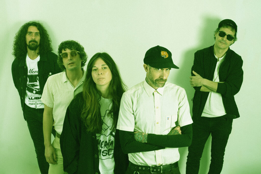 PALMAR DE TROYA: Spanish Avant Alt/Punk Group Drops “Shakes In Hates” As III EP Nears Release Next Week On Reptilian Records