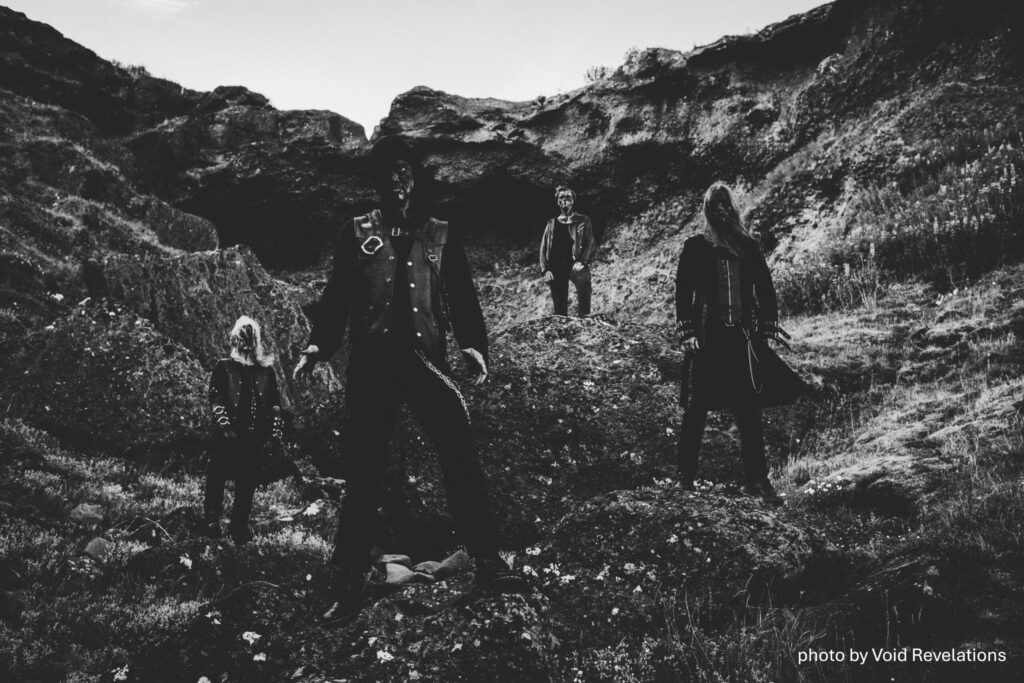 FORSMÃN: Icelandic Black Metal Outfit To Release Brenndar Rústir & Fuðrandi Fjörur Full-Length On June 26th Through Vesperian; New Track Streaming + Preorders Available