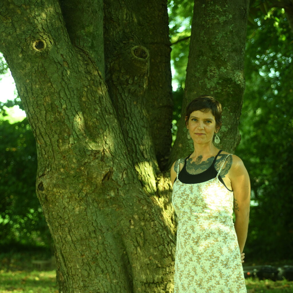 SHANNON JAE RIDOUT: Northwestern US Folk Singer/Songwriter Issues Title Track From Two Busted Boots And A Broken Heart LP, Nearing June 12th Release On Anti-Corp Music