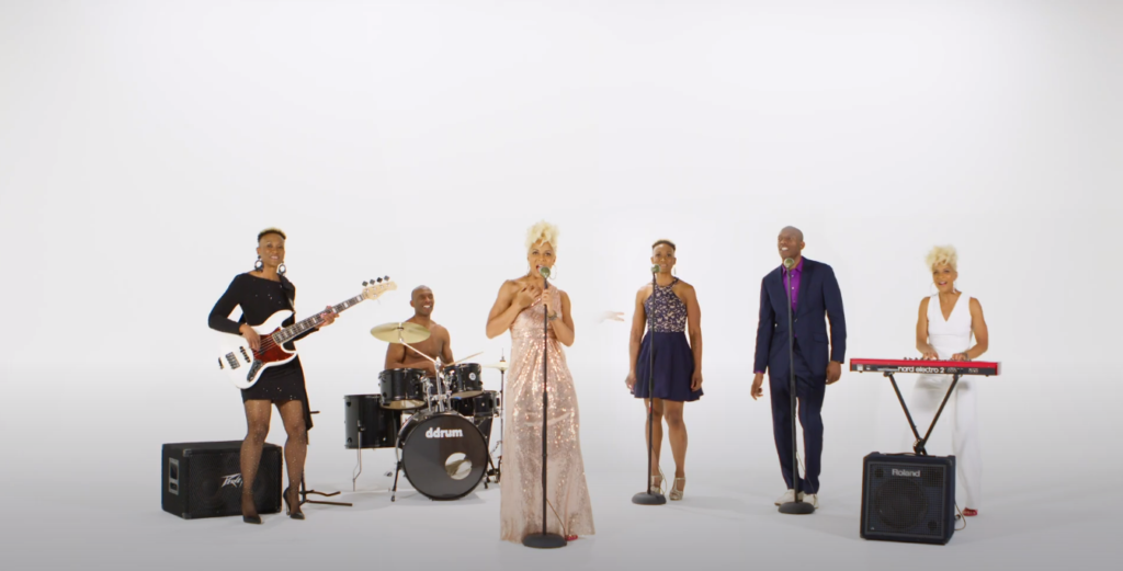 3D The Boss – Heaven and Paradise official music video still