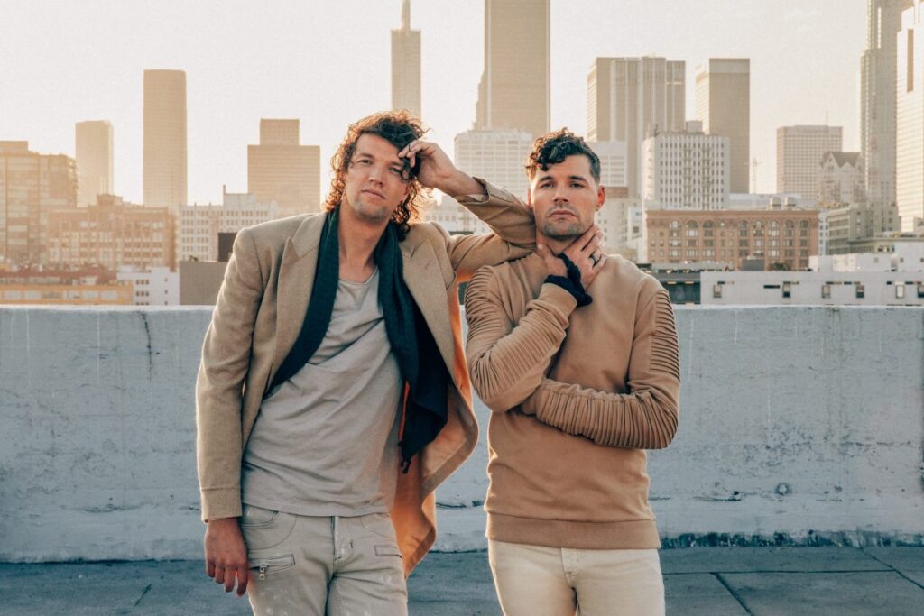 for KING & COUNTRY official Curb | Word Entertainment publicity photo