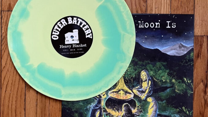 HEAVY BLANKET – Moon Is album artwork