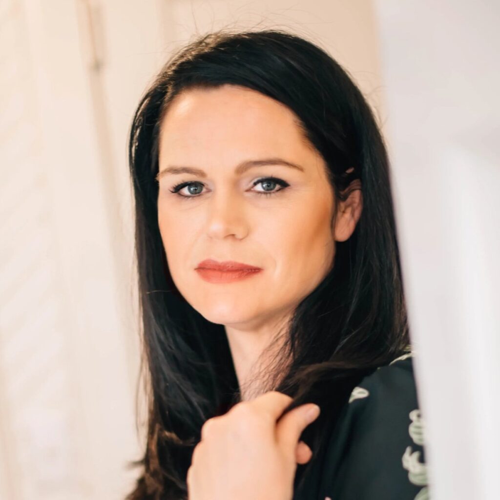 Jenny Powers of Blue Avenue Music Group