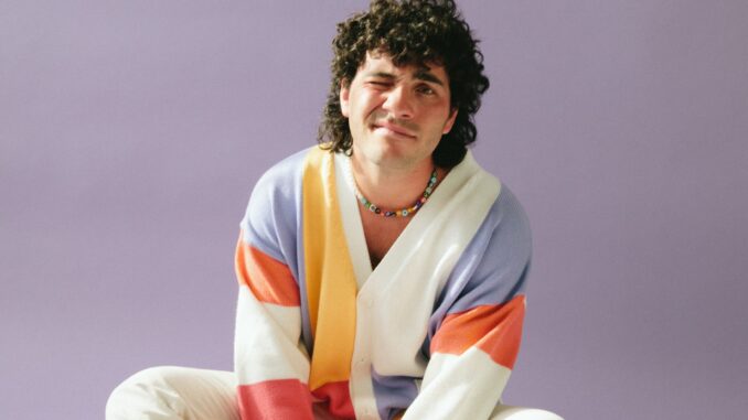 Theo Kandel – publicity photo by Moriah Ziman