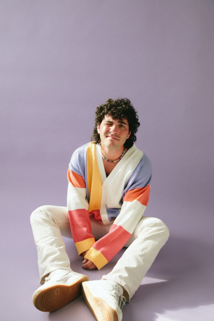 Theo Kandel – publicity photo by Moriah Ziman