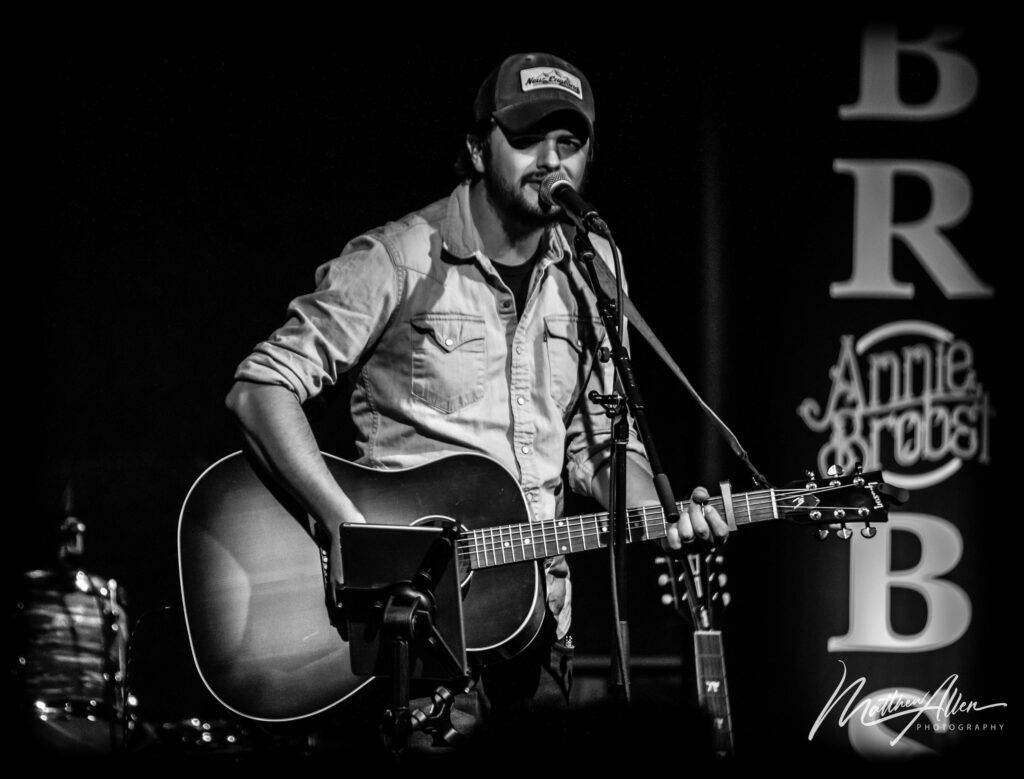 Tim Buono performing live
