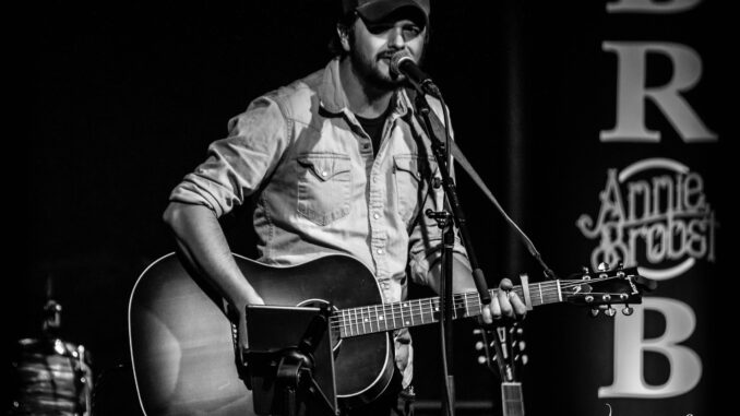 Tim Buono performing live